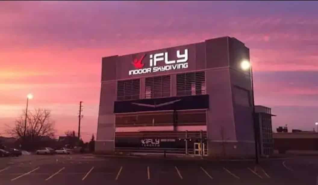 iFly - Indoor Skydiving