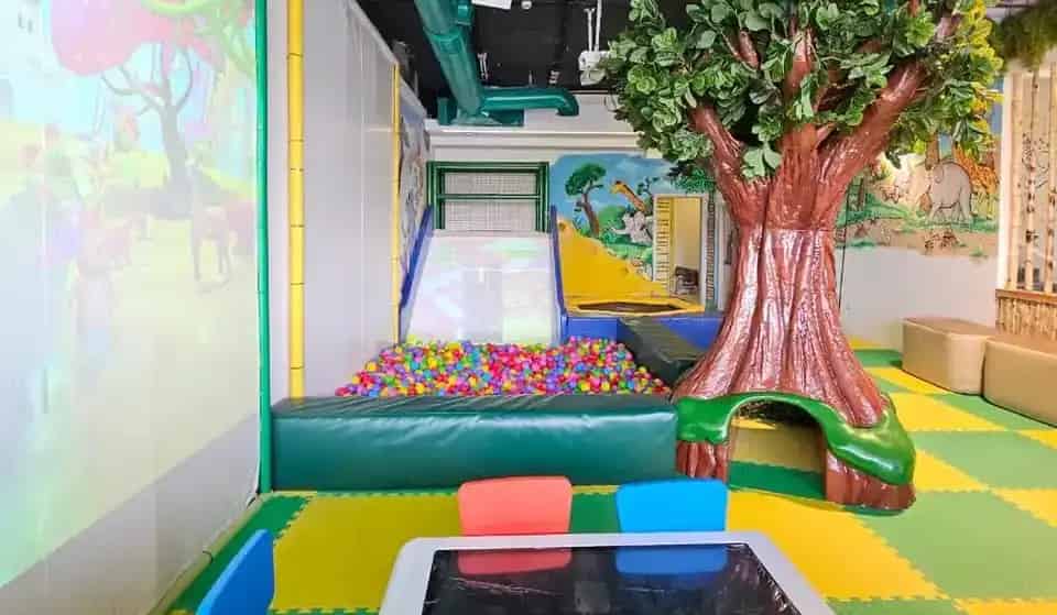 40% Off Hippo Hideout