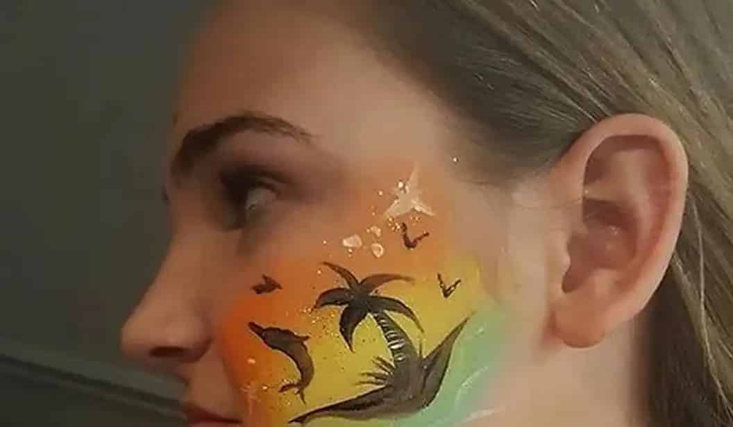 Sunny Bunny Facepainting