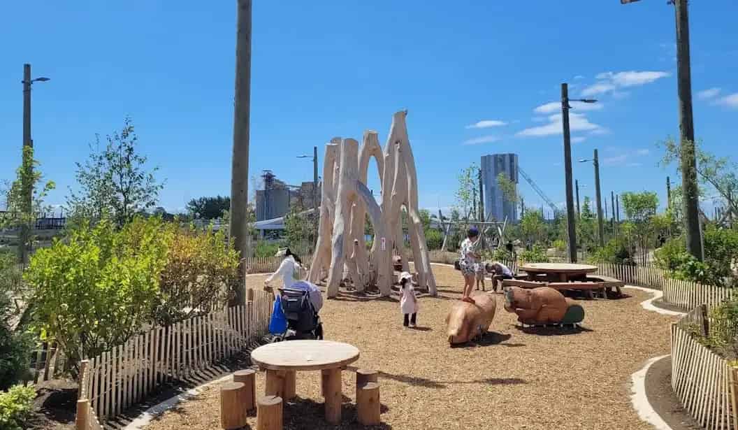 Biidaasige Park