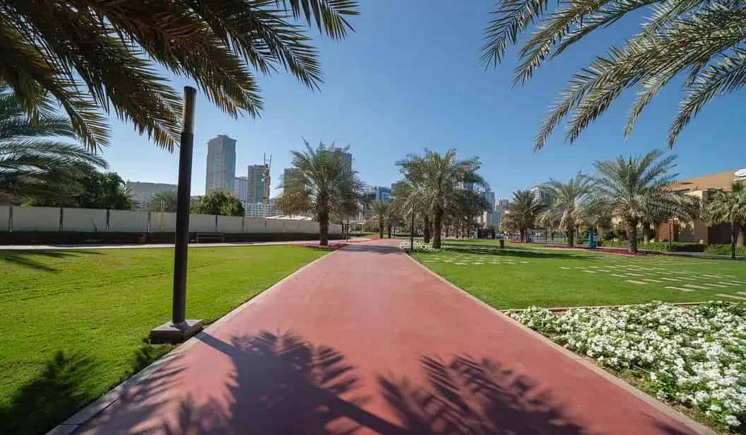 واجهة المجاز المائية