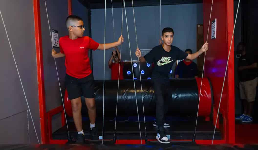 أعياد الميلاد في TEPfactor