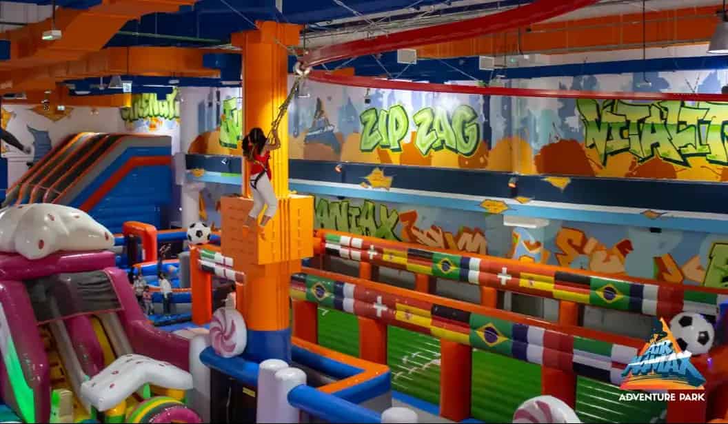 Air Maniax - Marina Mall