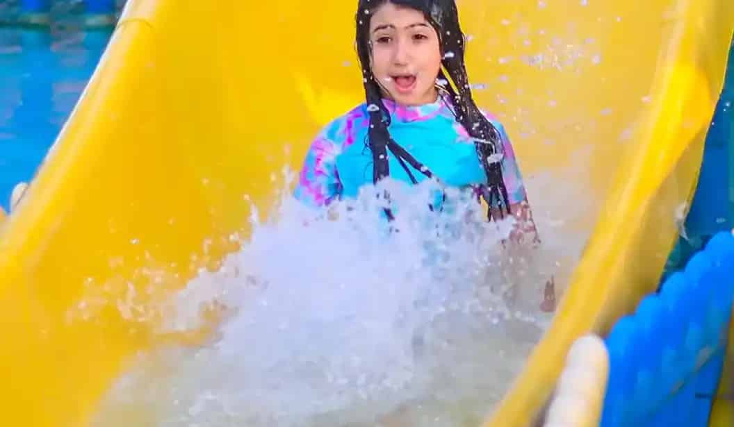 سبلاش إن بارتي دبي
