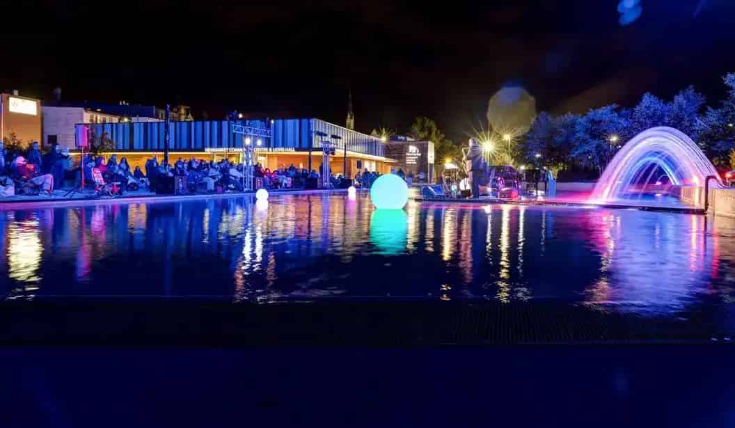 Riverwalk Commons