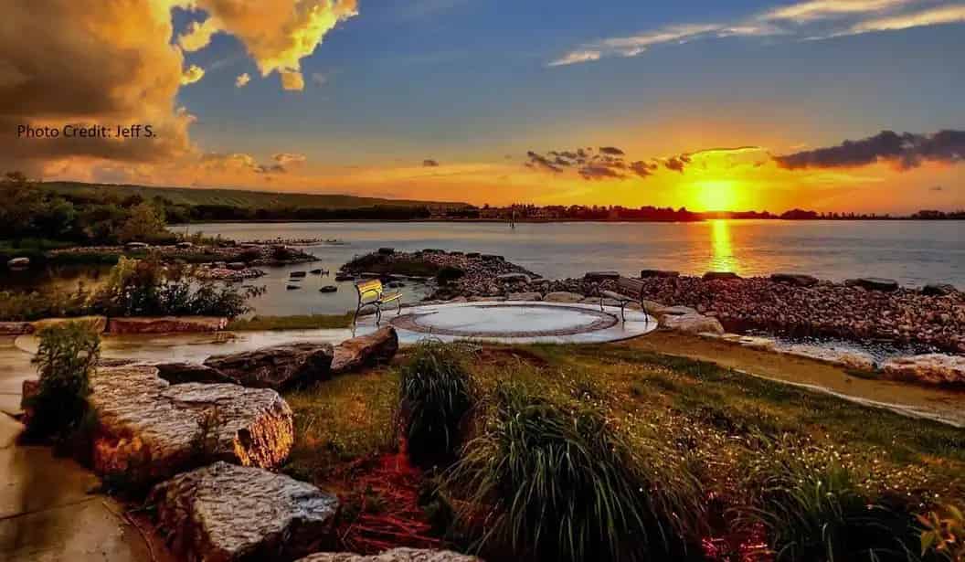 Sunset Point Park and Beach