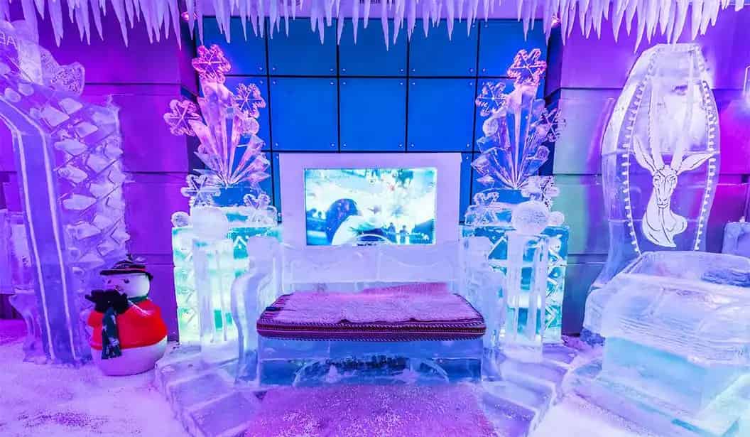 Chillout Ice Lounge